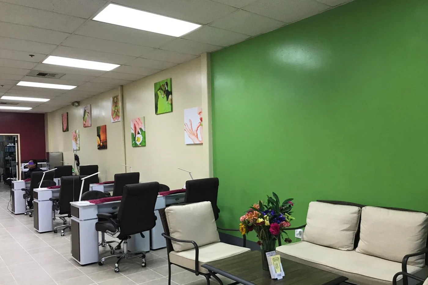 Nail Studio